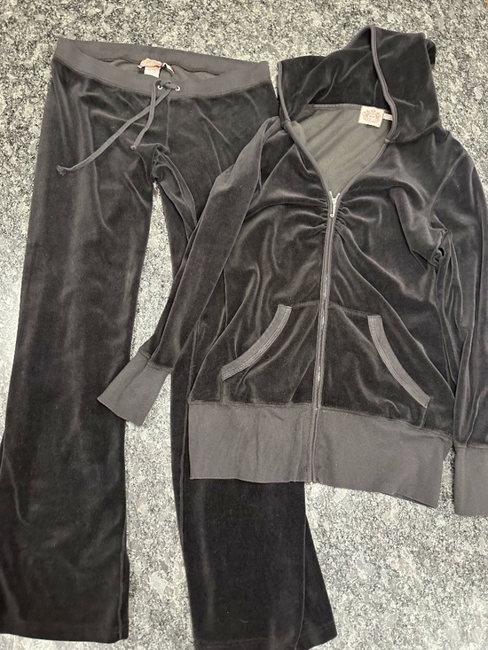 Juicy Couture Pants - Juicy Couture Tracksuit Sweatsuit - Matching Top and Bottom - Women size L